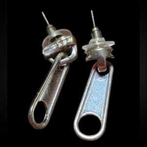 Recovered metal zipper stud earrings. 20